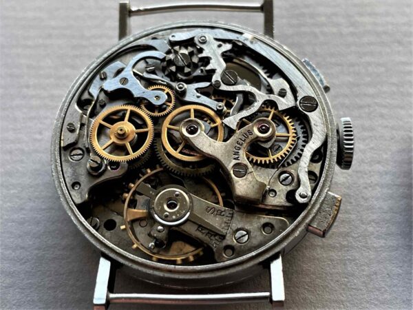 Angelus_Vintage_Cal_215_chronograph _chronoscope_collector_watches