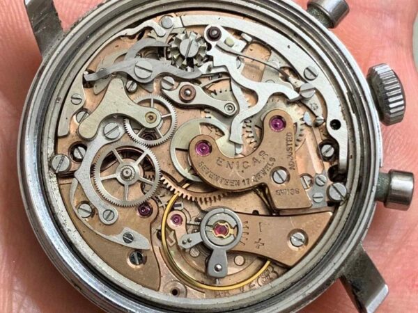 Enicar_Vintage_Valjoux_72_Chronograph_Garnix_chronoscope_collector_watches