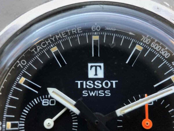 Tissot_Vintage_Navigator_1277_Gradient_blue_dial_chronoscope_collector_watches