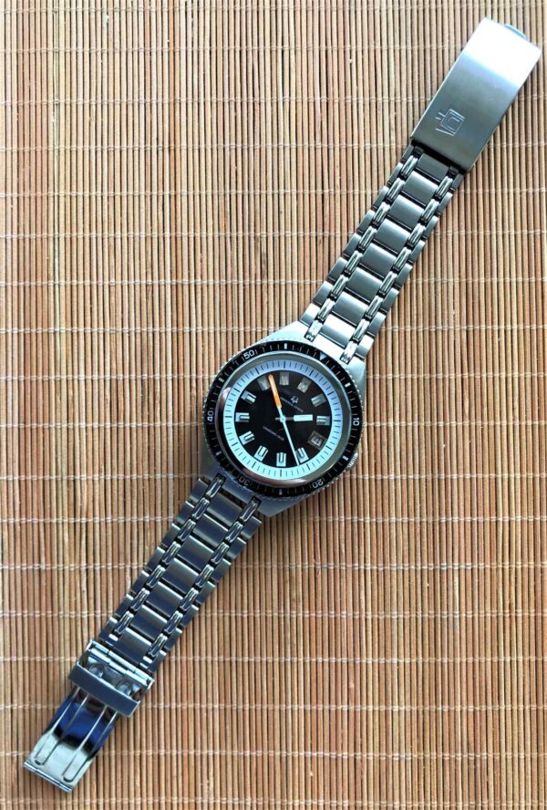 Universal_GenКve_Vintage_Unisonic_Sub_chronoscope_collctor_watches