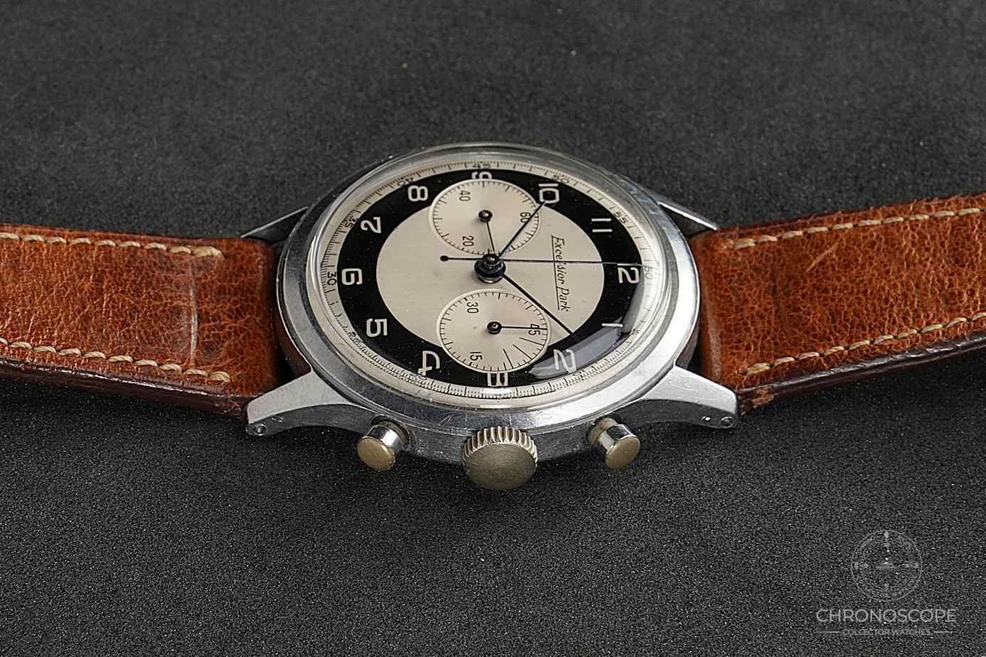 Excelsior Park Vintage Bullseye Chronograph ref. 2315-2 oversize 38mm case – Bild 5
