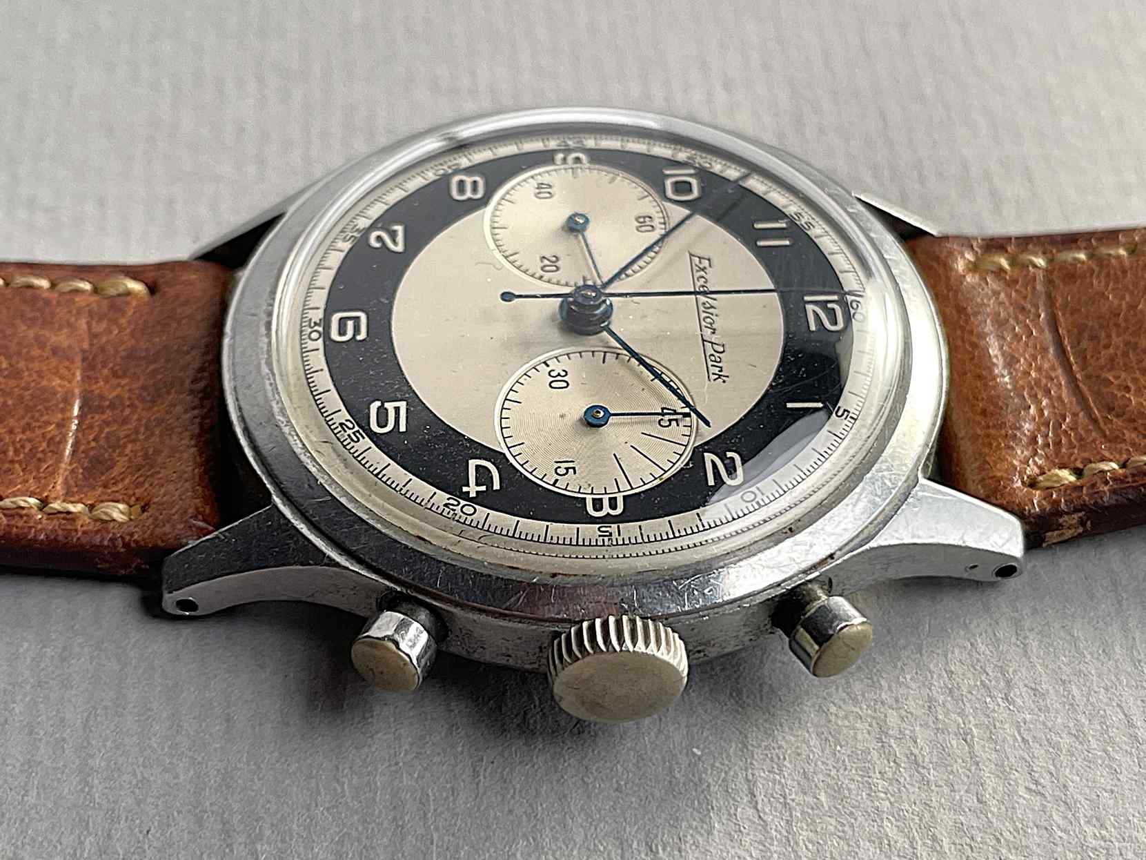 Excelsior Park Vintage Bullseye Chronograph ref. 2315-2 oversize 38mm case – Bild 9