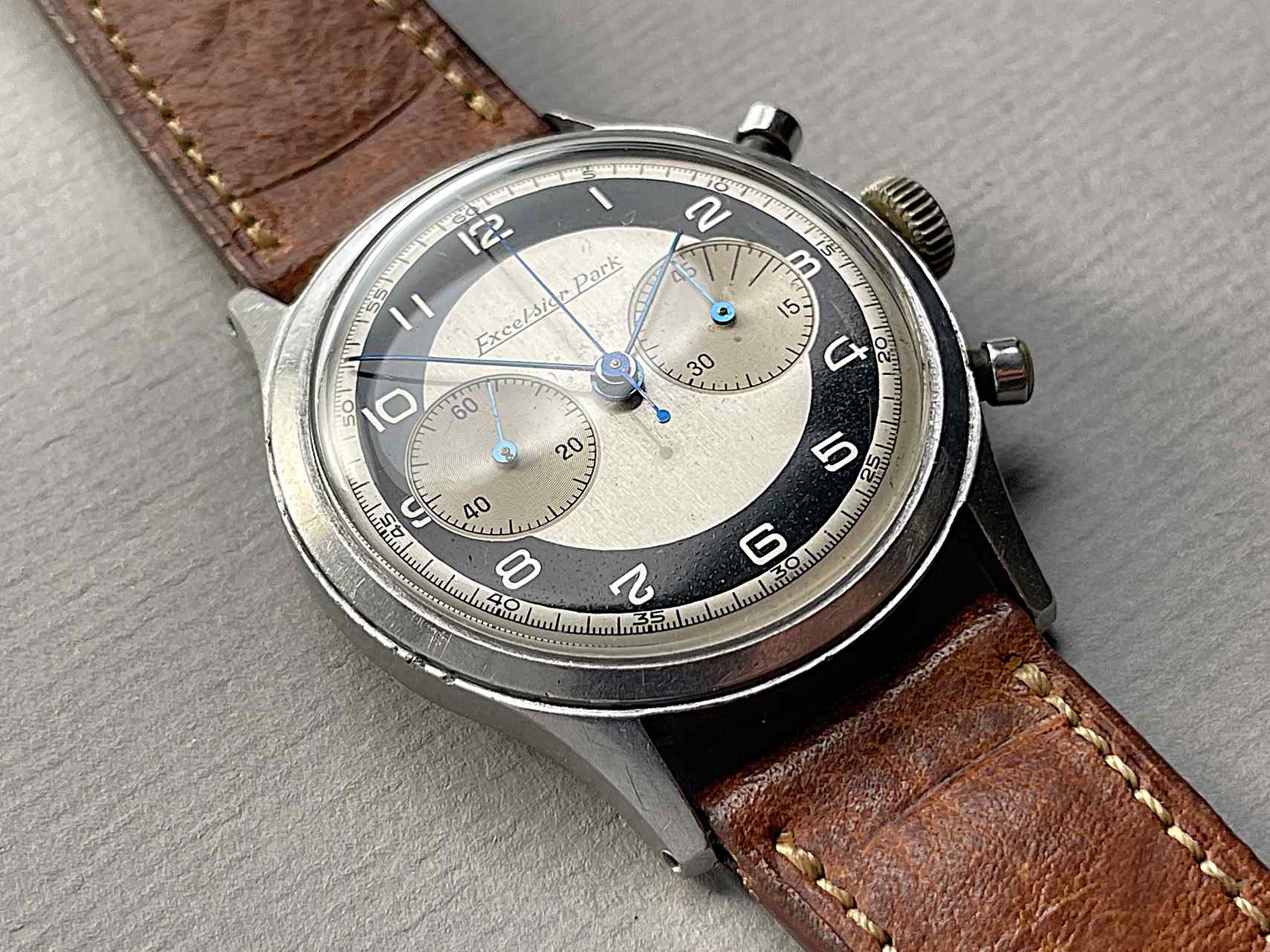 Excelsior Park Vintage Bullseye Chronograph ref. 2315-2 oversize 38mm case – Bild 7