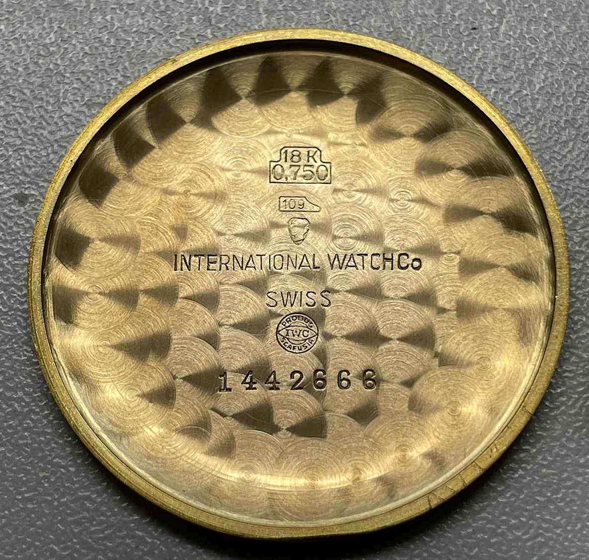 RSERVED - IWC Vintage Cal. 89 fancy lugs, 18k gold from 1958, warranty – Bild 15