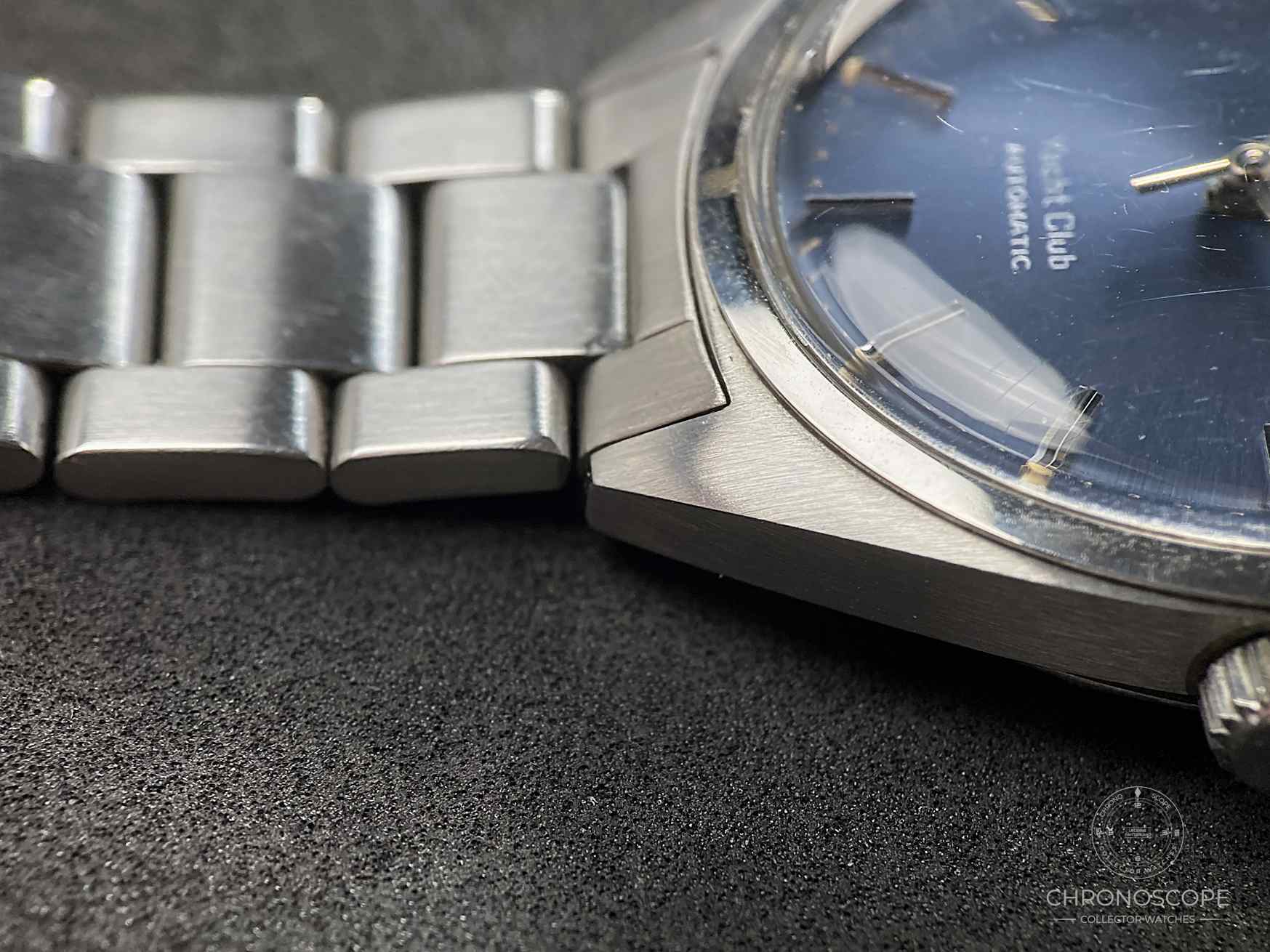 IWC Yacht Club original blue dial & steel bracelet - Image 15