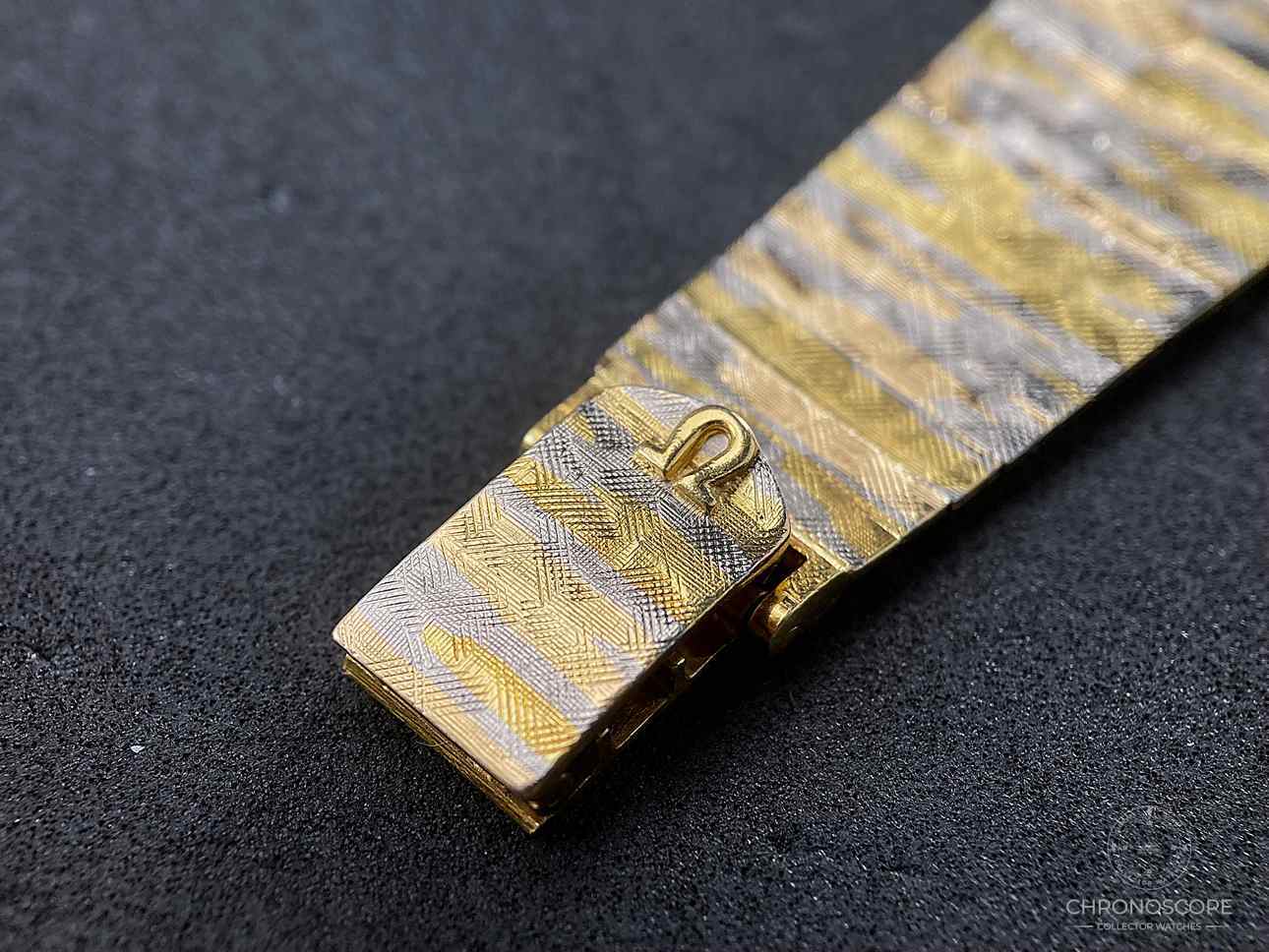 Omega Vintage “Trigold” Ultra Silm In 18k Yellow Gold, serviced - Image 7