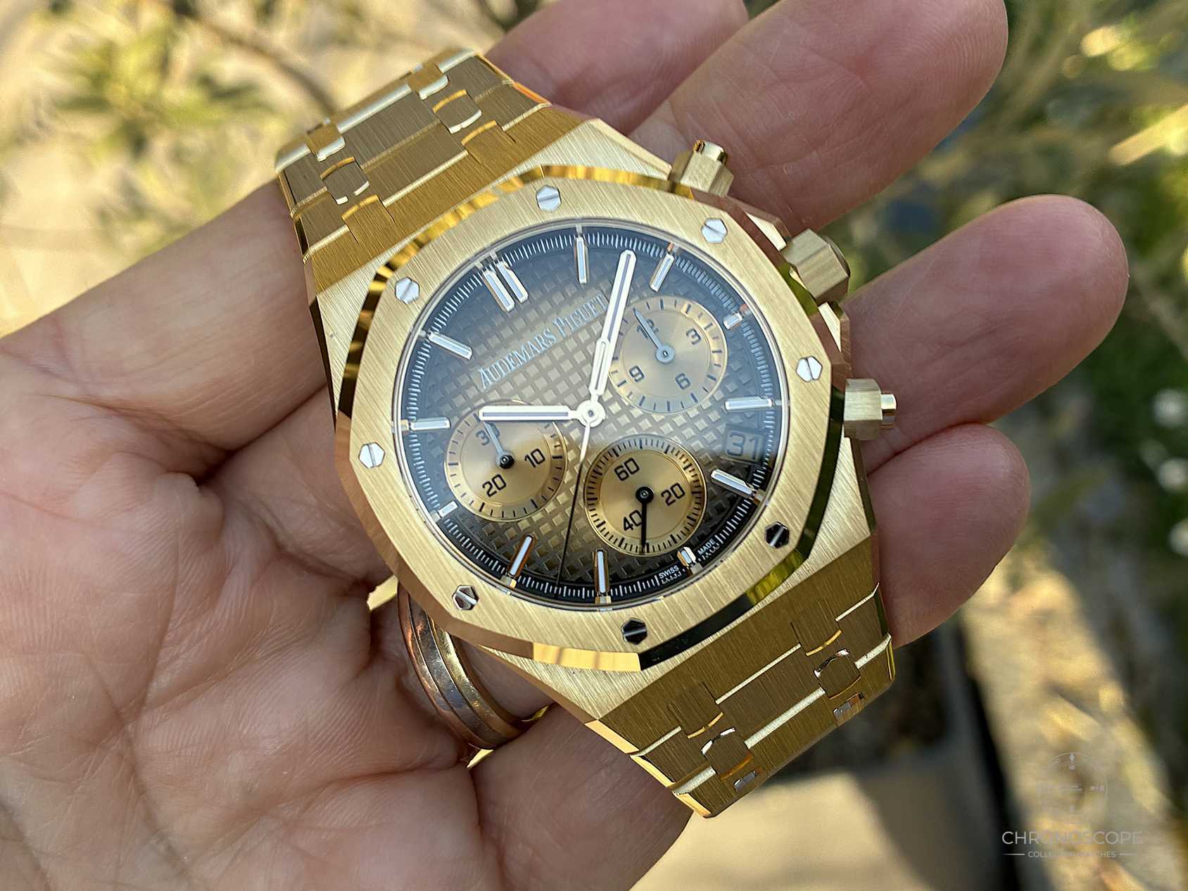 Audemars Piguet Royal Oak Chronograph smoked yellow gold dial – Bild 10