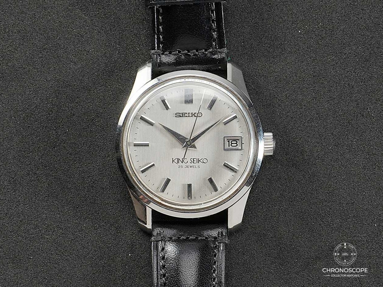 King_Seiko_reference_4402_8000_in_stainless_steel_chronoscope_collector_watches