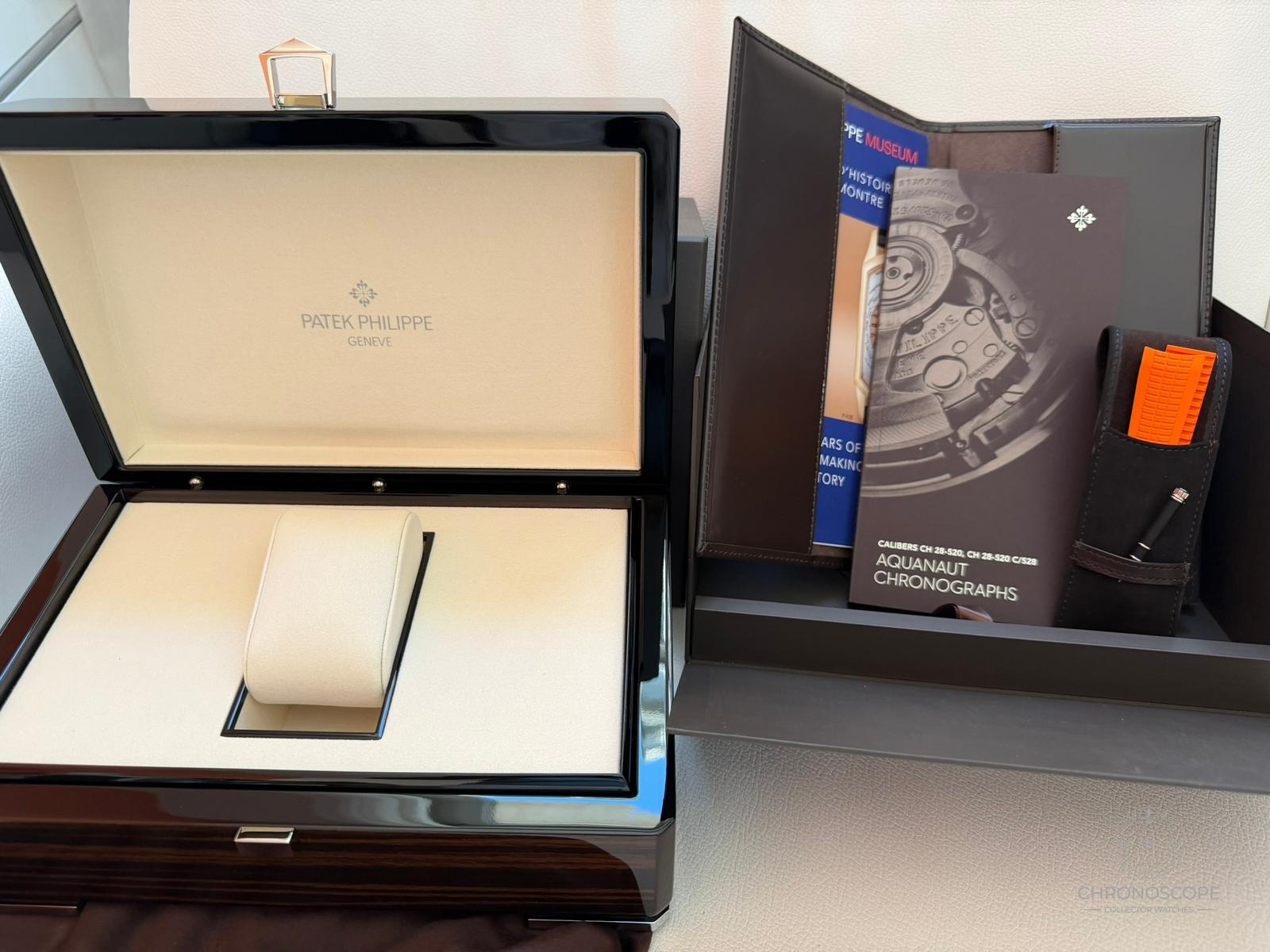 Patek Philippe Aquanaut Chronograph, ref. 5968A-001 - Image 12