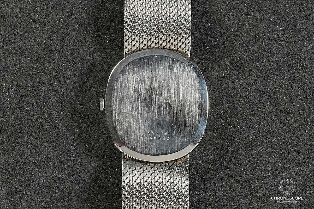 Universal Geneve White Shadow Ellipse, Microrotor Cal. 2-66, mint blue dial - Image 9