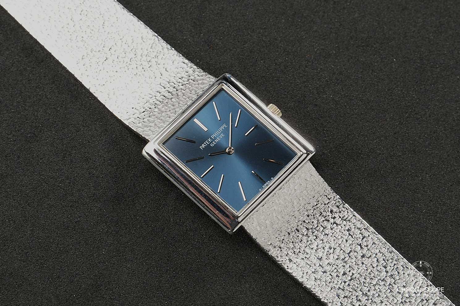 18k White Gold Patek Philippe Gondolo Reference 3671/1 First Owner Watch with Original Box, Serviced – Bild 5
