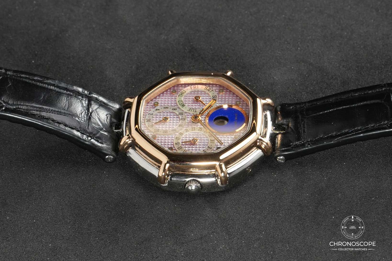 Gerald Genta Octo Calendar Reference G.2983.7 guilloché mother of pearl dial - Image 5