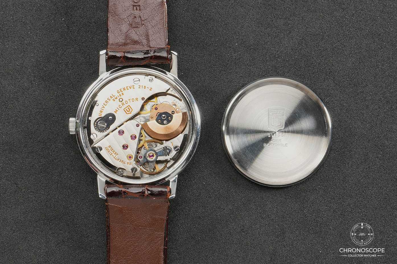 Universal Genève Polerouter Date Reference 204604-9 -  original box and buckle available - Image 6