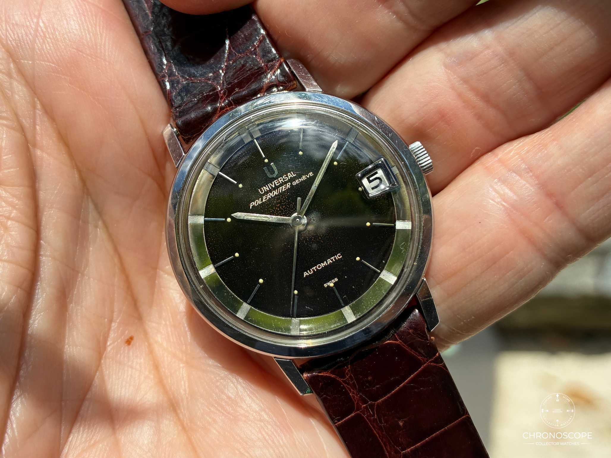 Universal Genève Polerouter Date Reference 204604-9 -  original box and buckle available - Image 15