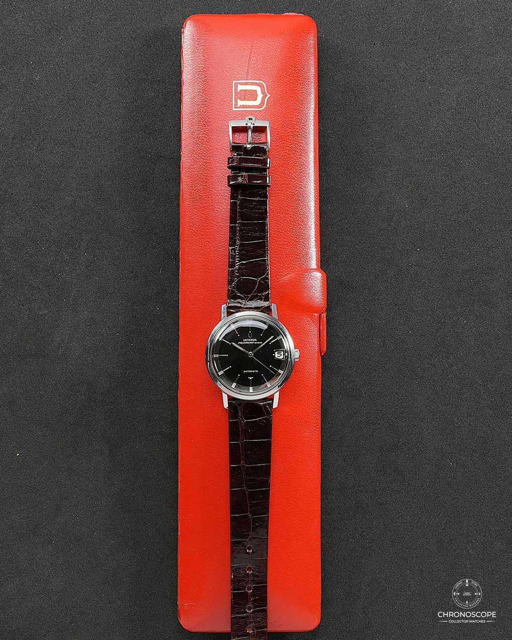 Universal Genève Polerouter Date Reference 204604-9 -  original box and buckle available - Image 2