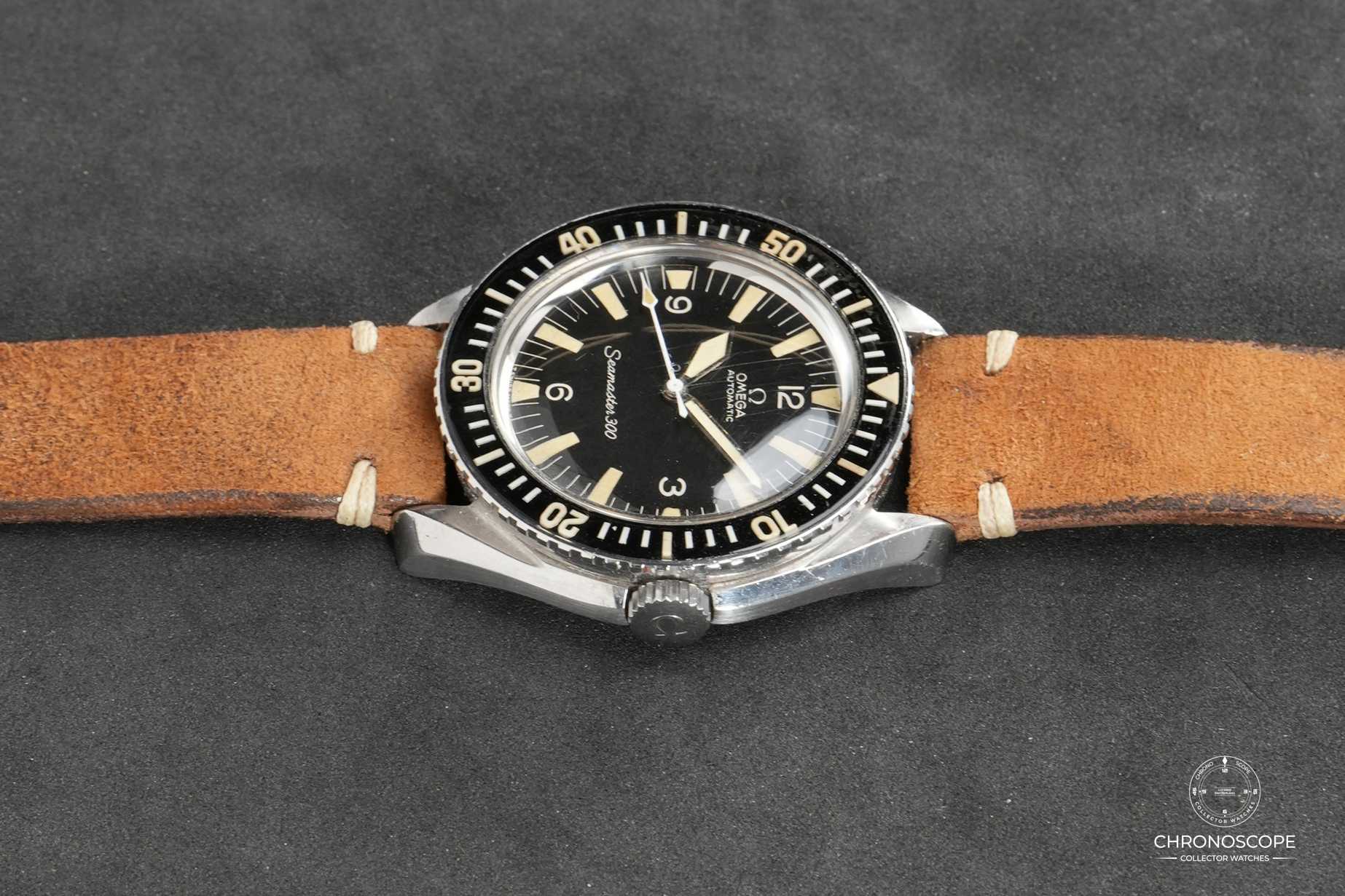Omega Seamaster 300 Reference 165.024-64 “Sword Hands” - Image 4