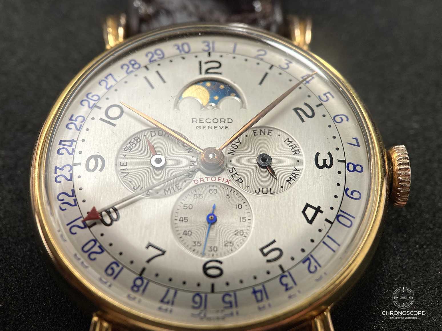 Record Datofix Triple Calendar moon-phases, fancy lugs steel-gold, ref.11315 - Image 7