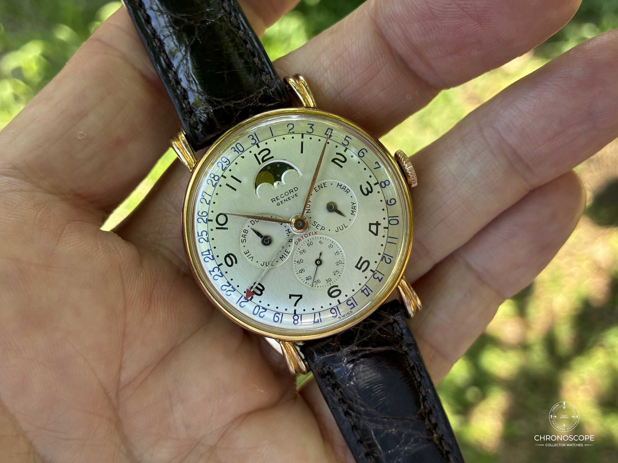 Record Datofix Triple Calendar moon-phases, fancy lugs steel-gold, ref.11315 - Image 18