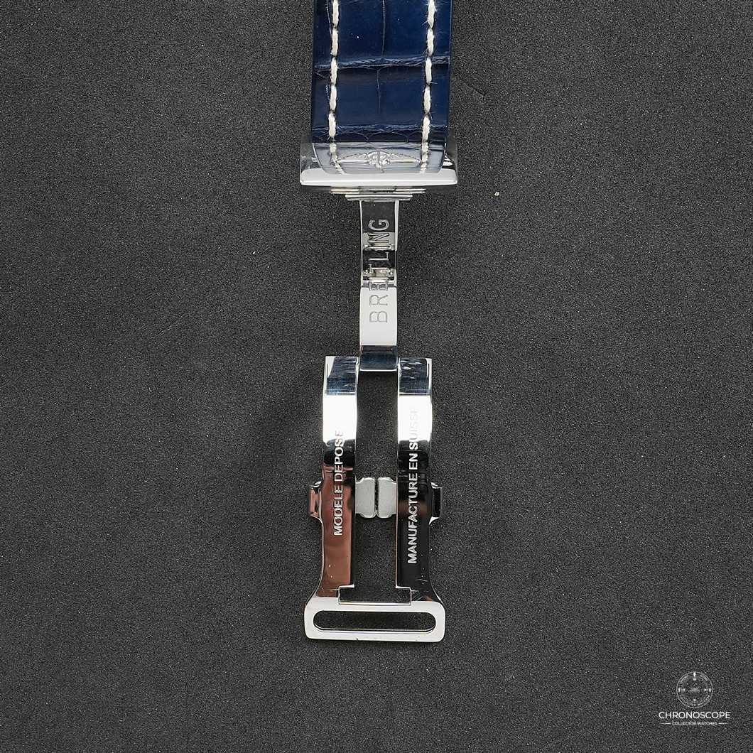 Breitling Navitimer Cosmonaute Série Spéciale ref. A12023, perfect tritium dial - Image 13