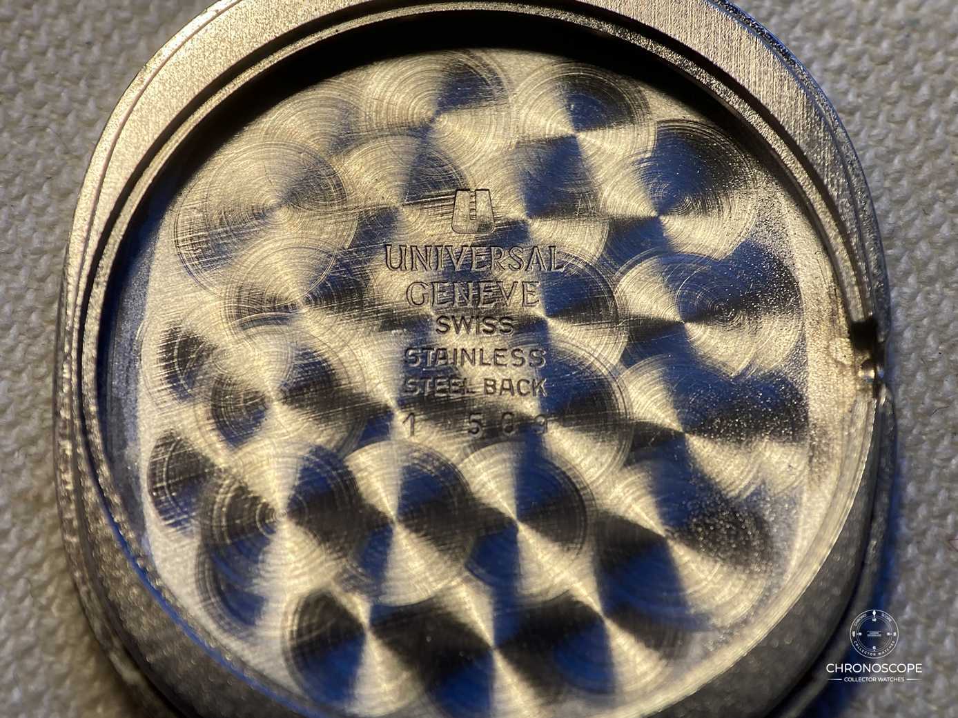 Universal Geneve Gilt Shadow Ellipse Reference 566051 - Image 9