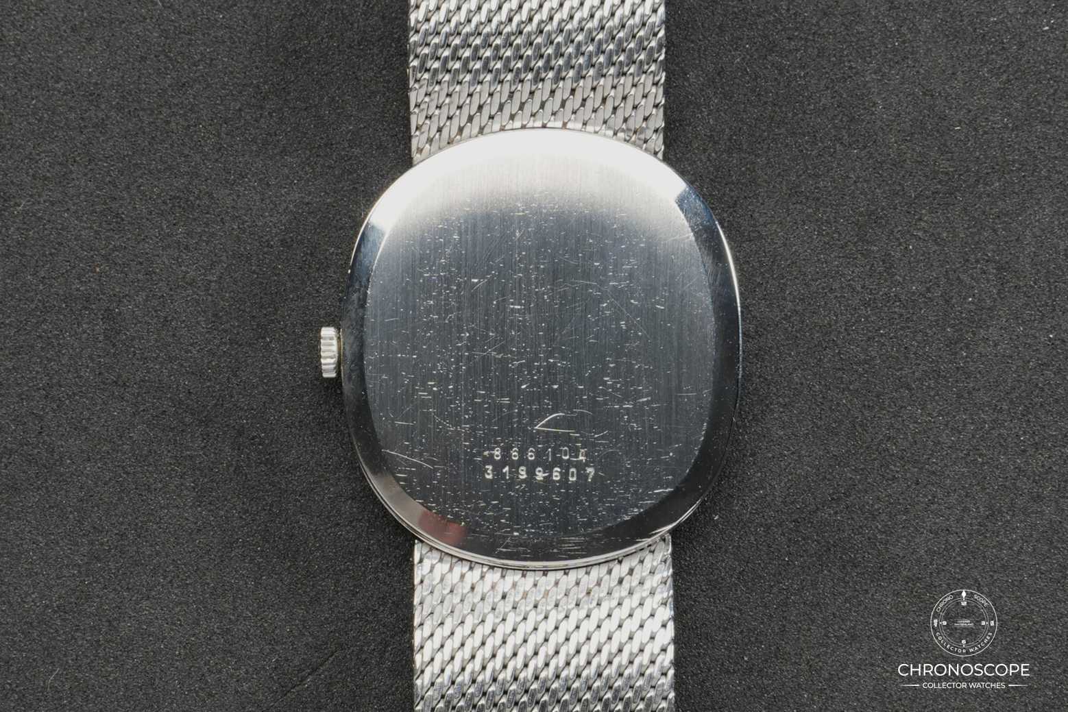 Universal Geneve White Shadow Ellipse Reference 866104, serviced, box - Image 7