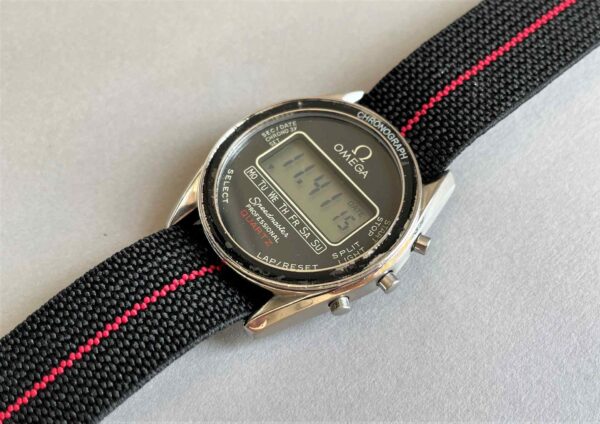 Omega_Speedmaster_LCD_vintage_chronoscope_collector_watche