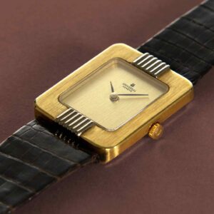 Universal_Genève_art_deco_chronoscope_collector_watches
