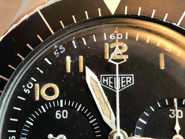 heuer_bund_chronoscope_collector_watches