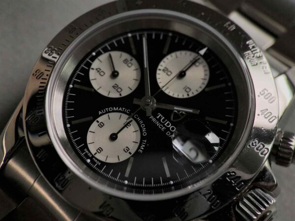 tudor_panda_black_dial_chronoscope_collector_watches_23
